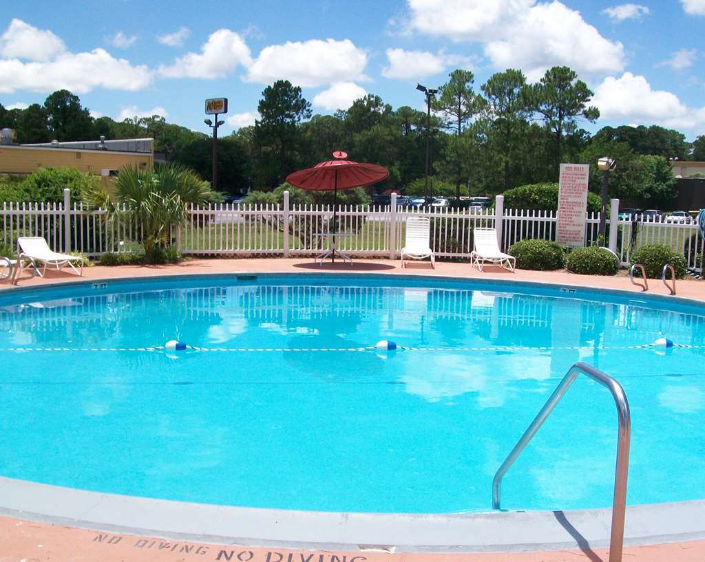 Red Roof Inn & Suites Brunswick I-95 Fasilitas foto